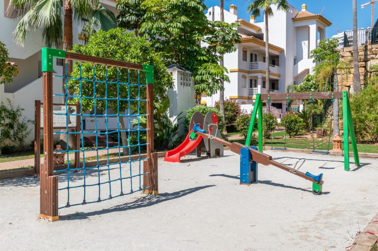 2Br Calanova Grand Golf - Wifi/Ac/Pool Apartman Málaga Kültér fotó