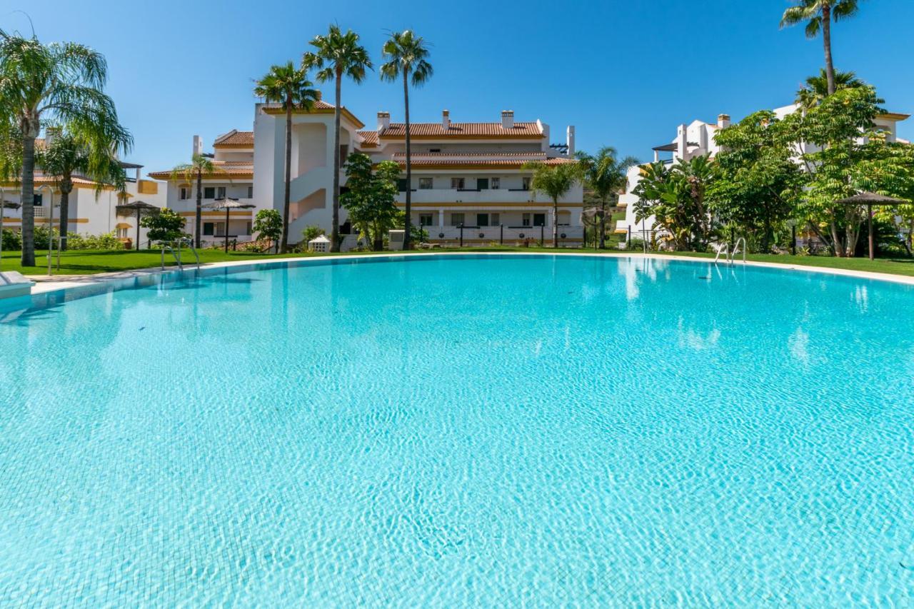 2Br Calanova Grand Golf - Wifi/Ac/Pool Apartman Málaga Kültér fotó
