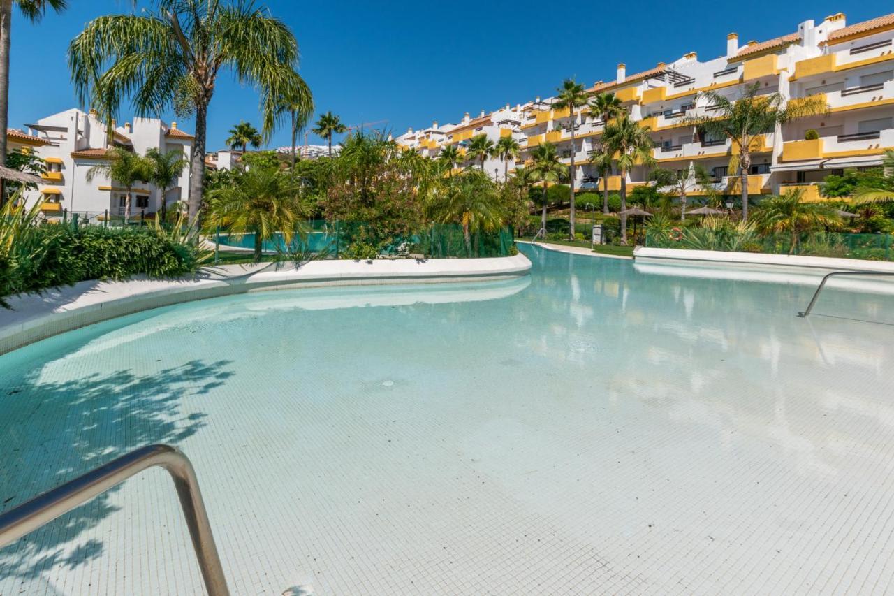 2Br Calanova Grand Golf - Wifi/Ac/Pool Apartman Málaga Kültér fotó