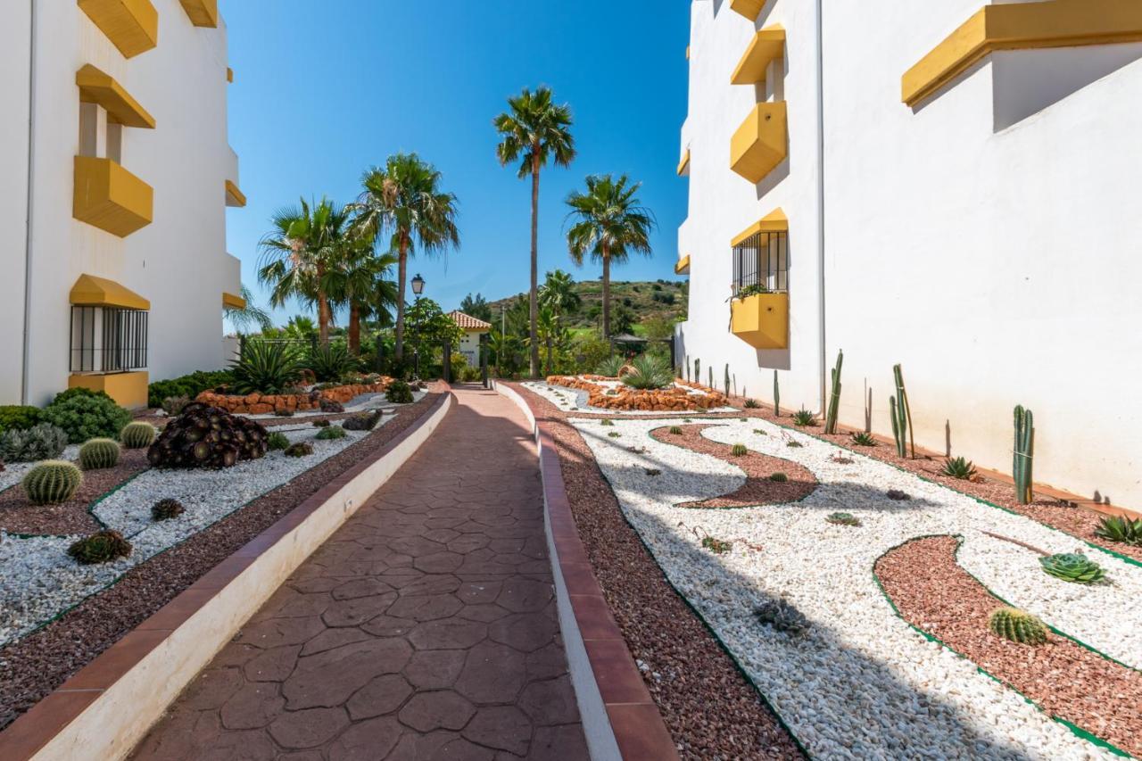 2Br Calanova Grand Golf - Wifi/Ac/Pool Apartman Málaga Kültér fotó
